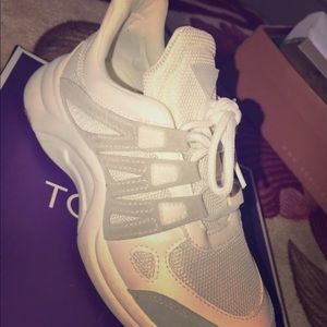 Chunk sneakers